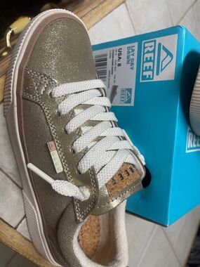 Reef Metallic Gold Glitter Lace-Up Sneakers with White Laces